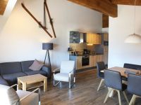 Das Aquamarin 221 4P/2SZ