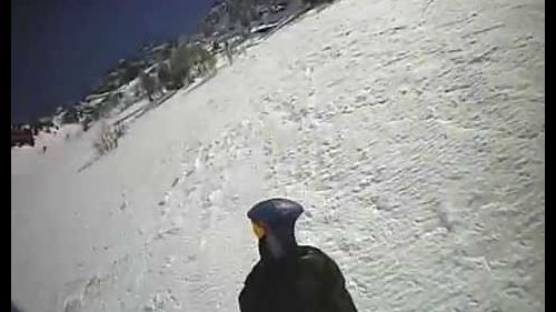 Skiing chapeau couloir