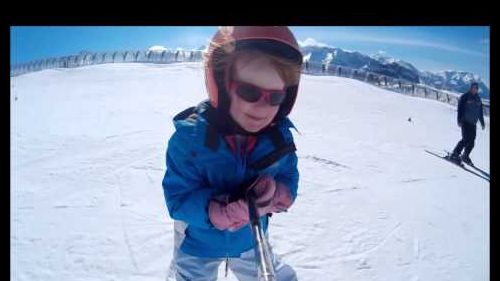 3yr old skiing selfie