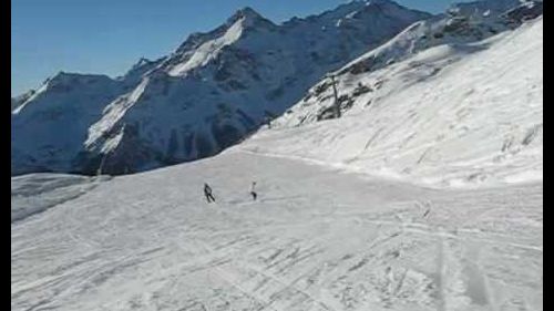 Giretto in snowboard a champoluc