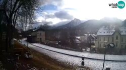 Pista ciclabile e gruppo Mangart