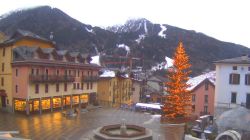 Webcam Ponte di Legno piazza XXVII Sett