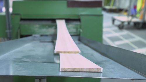 Una visita ai reparti produttivi di head ski