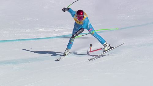 Che rischio per guglielmo bosca! si sbilancia sul salto, ma resta in piedi per miracolo