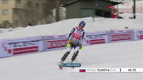 Petra vlhova domina la prima manche dello slalom di are