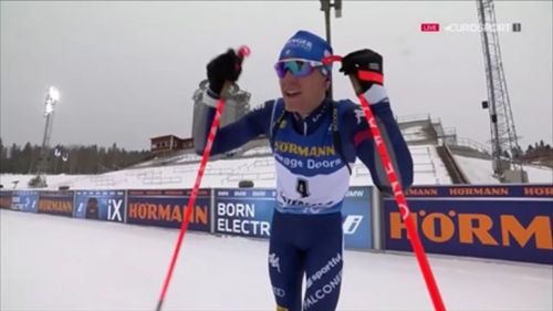 Lukas hofer vince una sprint pazzesca: riguardalo