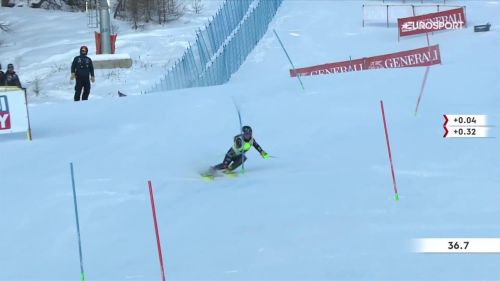 Spettacolo lara della mea in slalom! top-10 nella prima manche: rivivila
