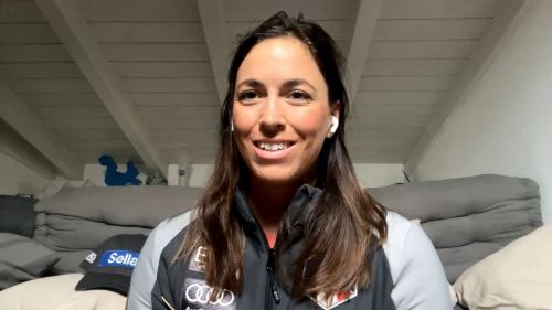 Elena curtoni a poligono360: 'io, sofia goggia e marta bassino col pettorale rosso? dovremmo farci una foto!'