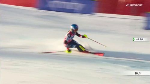 Shiffrin accorta nella prima manche: davanti nello slalom