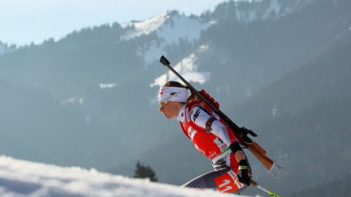 Weronika Nowakowska-Zemniak e Aleksander Pechenkin vincono gli inseguimenti delle Universiadi