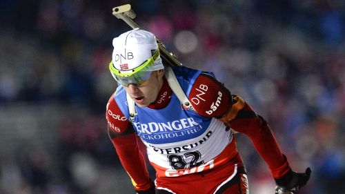 Johannes Thingnes Bø vince per dispersione la sprint di Le Grand Bornand