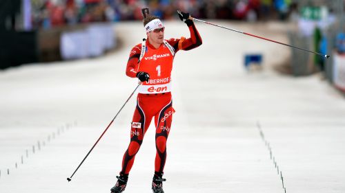 Emil Hegle Svendsen vince l'inseguimento di Oberhof ed eguaglia Sven Fischer
