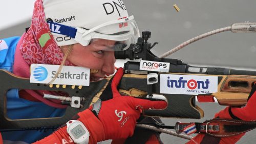Marte Olsbu e Bjarte Solvang vincono le sprint dei campionati nazionali norvegesi