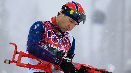 Sfida di velocità al tiro sui Social Network. Bjørndalen umilia Fourcade, Svendsen e i fratelli Bø!