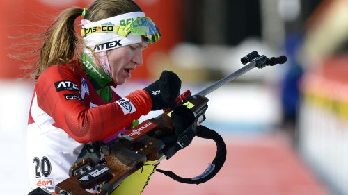 Tora Berger riapre la Coppa del Mondo. Gara a Darya Domracheva, storico podio per gli Usa