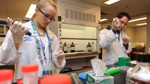 Tre casi di doping nel biathlon, coinvonti atleti russi e lituani?