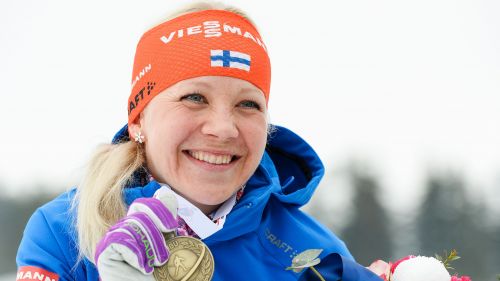 Kaisa Mäkäräinen vince l'ultima sprint. Gabriela Soukalova ipoteca la Coppa del Mondo. Dorothea Wierer è 5^