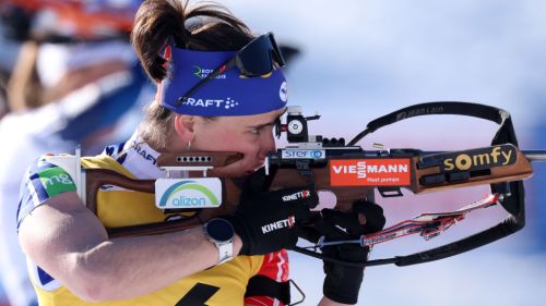 Riparte la corsa alla sfera di cristallo. Simon ed Elvira con dubbi, le azzurre ci provano: alle 16:10 il via della Sprint