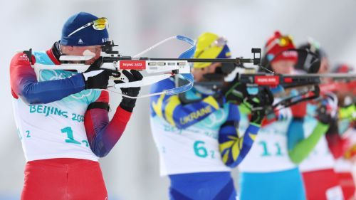 Una straordinaria Russia domina la staffetta maschile su.. Italia