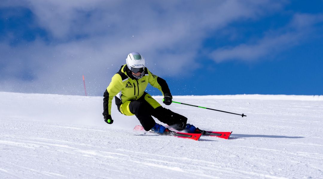 Isabel Anghilante al test di Atomic Redster G9 Revoshock S (2026)